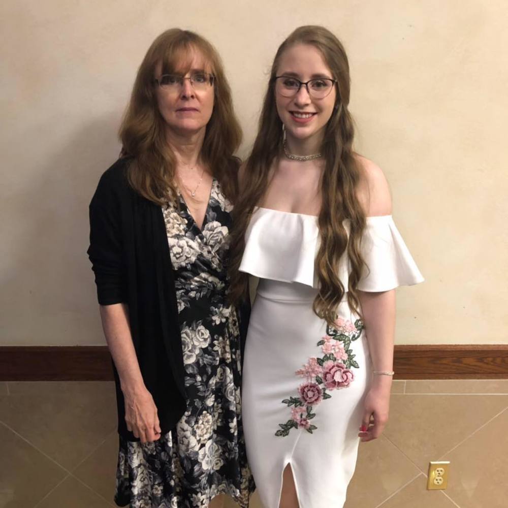 Meet your Posher, Carlyjayne